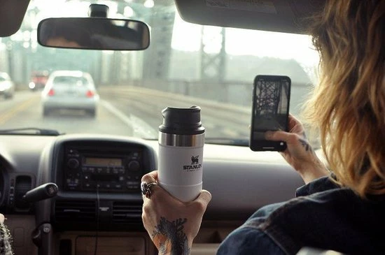 Promo ???? Stanley PMI Stanley The Trigger-Action Travel Mug 0,25L - Thermosfles - Wine ???? 7 Promo ???? Stanley PMI Stanley The Trigger-Action Travel Mug 0,25L - Thermosfles - Wine ???? - Afbeelding 7