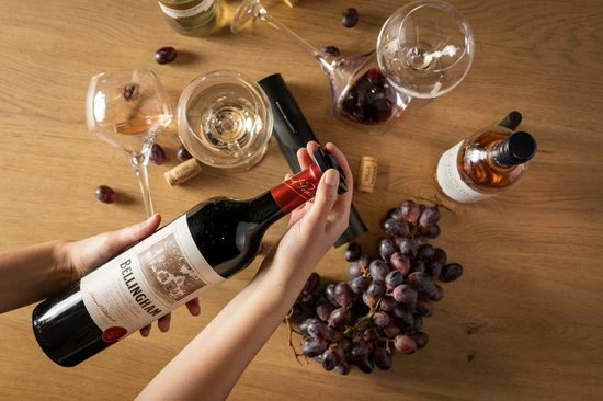 Promo ???? Sareva Elektrische Wijnopener Set (met Wijnstopper, Foliesnijder & Schenktuit) ???? 3 Promo ???? Sareva Elektrische Wijnopener Set (met Wijnstopper, Foliesnijder & Schenktuit) ???? - Afbeelding 3