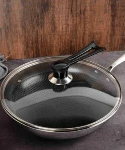 Uitgang ✨ MONOO Luxe Honingraat Wokpan Met Deksel - 32cm - Inductie - Compound Steel Wok ????