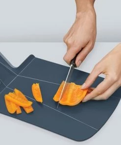 Top 10 ???? Joseph Joseph - Chop 2 Pot - Editions Sky - Snijplank - Opvouwbaar - Set Van 2 Stuks - Blauw / Grijs ???? -Bourgogne Shop 550x383 3