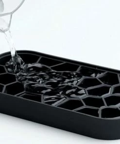 Uitgang ⭐ Lekue Ice Box Ijsblokjes Maken En Bewaren – Zwart - 116 X 125 X 225 Mm ???? 13 Uitgang ⭐ Lekue Ice Box Ijsblokjes Maken En Bewaren – Zwart - 116 X 125 X 225 Mm ???? -Bourgogne Shop 550x403 4