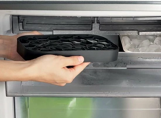 Uitgang ⭐ Lekue Ice Box Ijsblokjes Maken En Bewaren – Zwart - 116 X 125 X 225 Mm ???? 5 Uitgang ⭐ Lekue Ice Box Ijsblokjes Maken En Bewaren – Zwart - 116 X 125 X 225 Mm ???? - Afbeelding 5