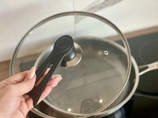 Uitgang ✨ MONOO Luxe Honingraat Wokpan Met Deksel - 32cm - Inductie - Compound Steel Wok ???? 11 Uitgang ✨ MONOO Luxe Honingraat Wokpan Met Deksel - 32cm - Inductie - Compound Steel Wok ???? - Afbeelding 11