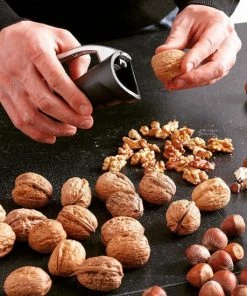 Aanbiedingen ???? DP Notenkraker - Walnotenkraker - Notenprikker Zwart ????