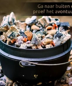Groothandel ???? IRONO Dutch Oven - Pan Gietijzer - 14 Liter - Gietijzeren Pan BBQ 4-delig - Multifunctionele Kookset - Braadpan Gietijzer Met Deksellifter - Bakpan - Kookpan - Outdoor Cooking ???? -Bourgogne Shop 550x550 738