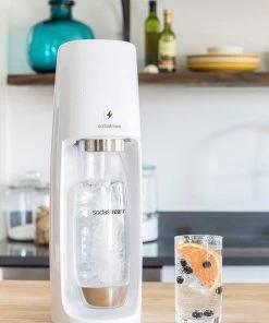 Kopen ???? SodaStream Spirit One Touch - Wit - Elektrisch Bruiswatertoestel - Incl Koolzuurcilinder ???? -Bourgogne Shop 550x777