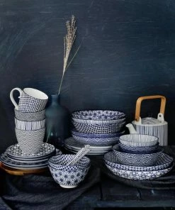 Gloednieuw ???? Tokyo Design Studio Nippon Blue Sushiserviesset - Porselein - 6 Delig - 2 Persoons ???? -Bourgogne Shop 550x825 38